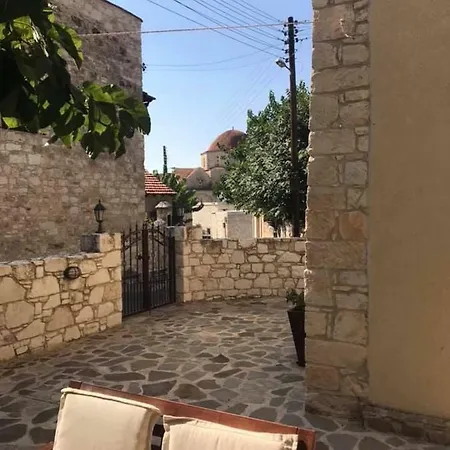 Holiday home Salamiou Stone House